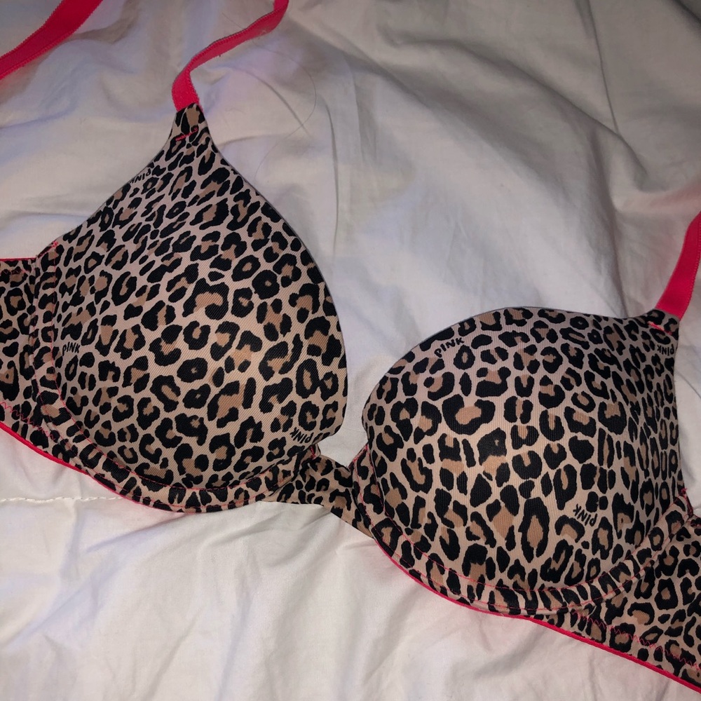 VS PINK cheetah bra